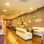Отель Vip Executive Saldanha