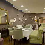 Отель Vip Executive Saldanha