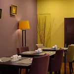 Отель Vip Executive Saldanha 4*