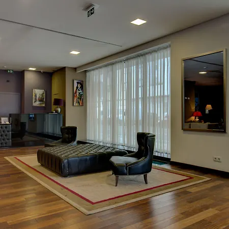 ホテル Vip エグゼクティブ サルダーニャ 4*