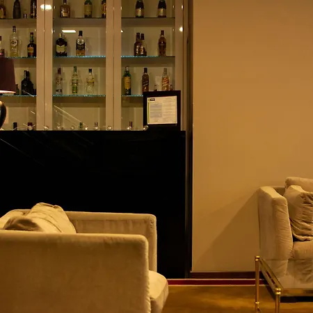 Vip Executive Saldanha Готель 4*