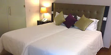 Vip エグゼクティブ サルダーニャ ホテル